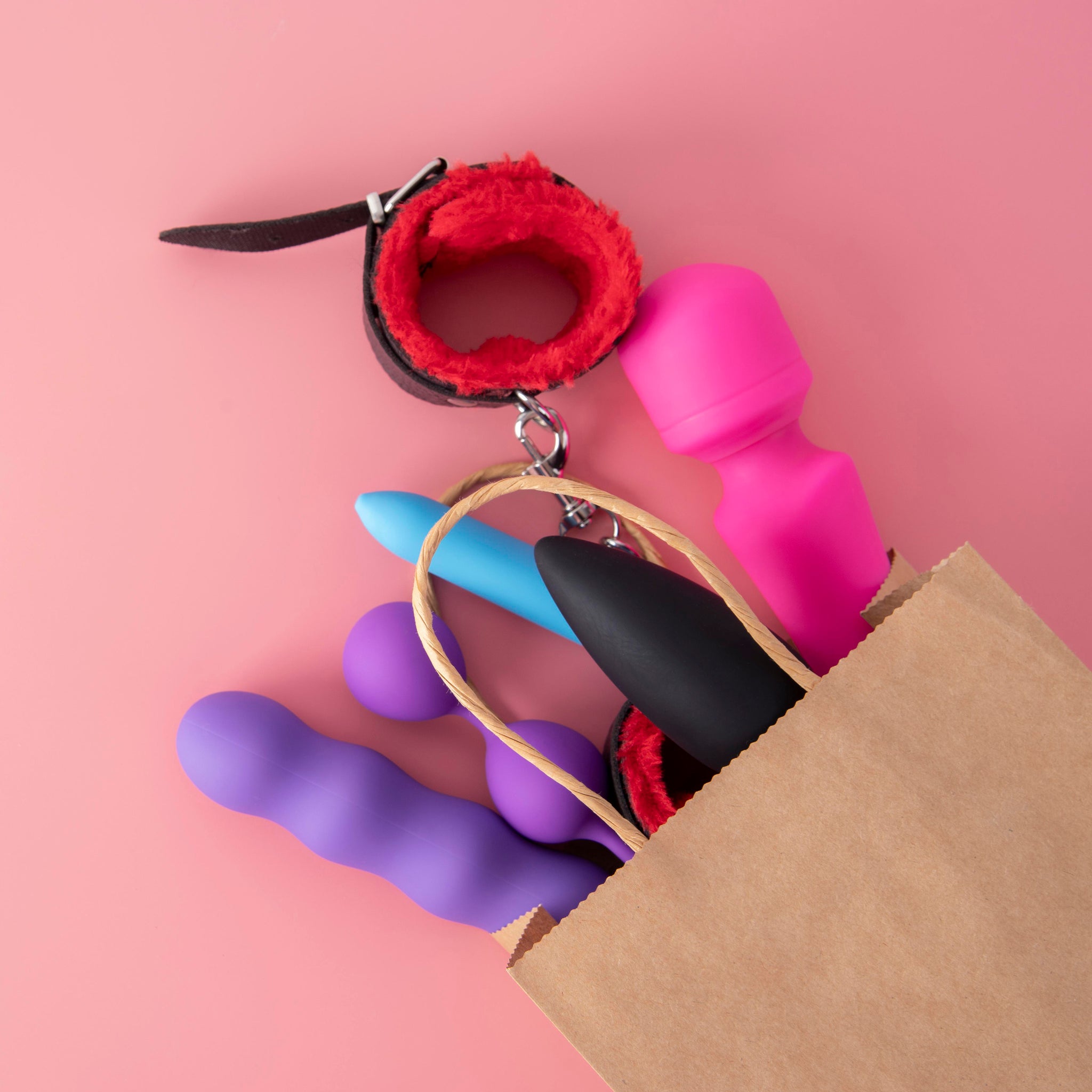 CLOSE-UP-SEX-TOYS